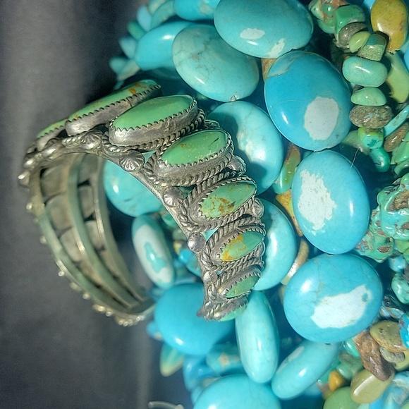 Real Navajo Turquoise 15 Stone Cuff - Picture 3 of 11